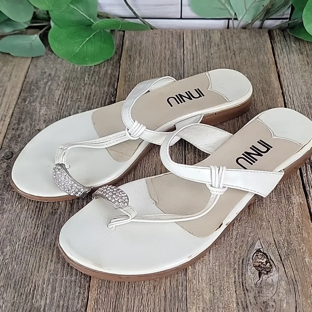 Inniu white summer